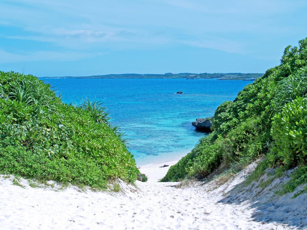 Hotel Kyowa Miyakojima  Bagian luar foto